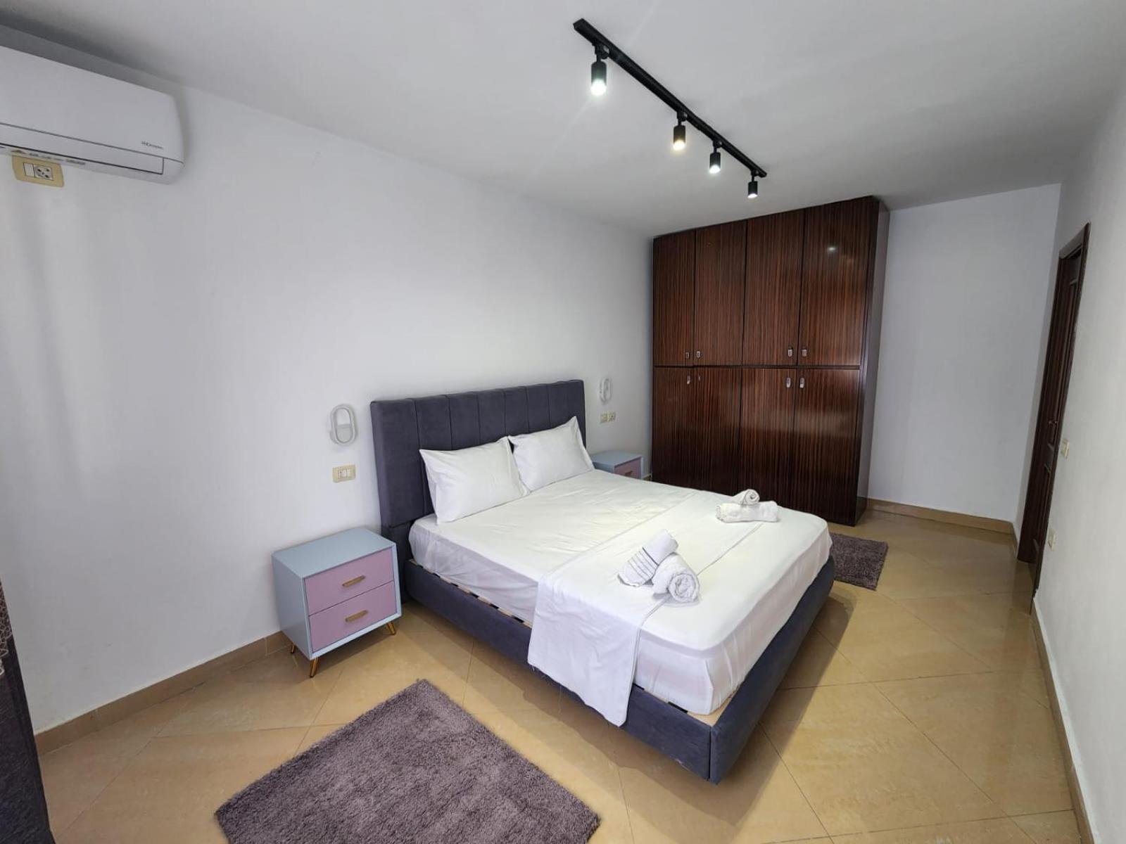 Tirana Square Hotel Buitenkant foto