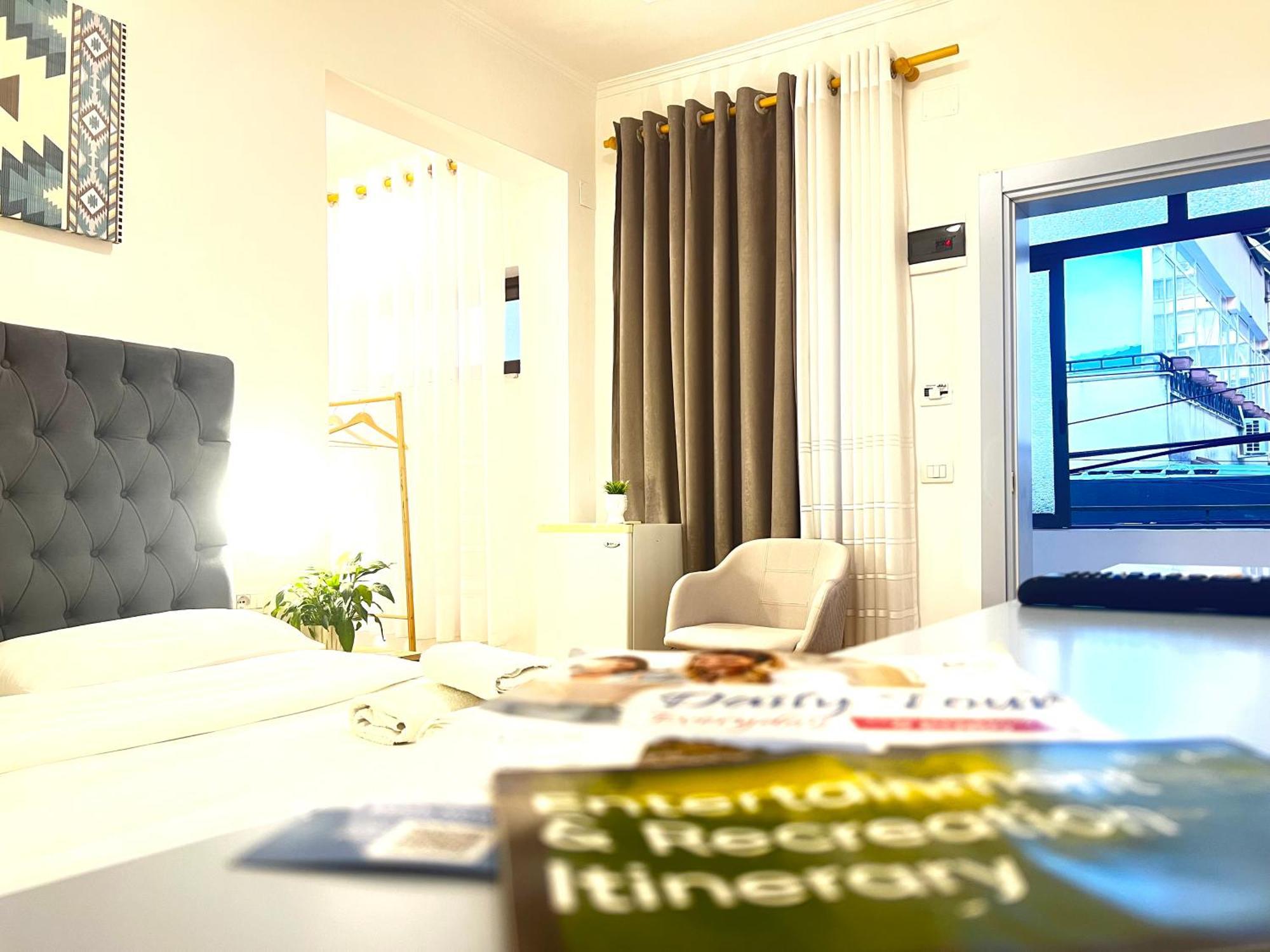 Tirana Square Hotel Buitenkant foto