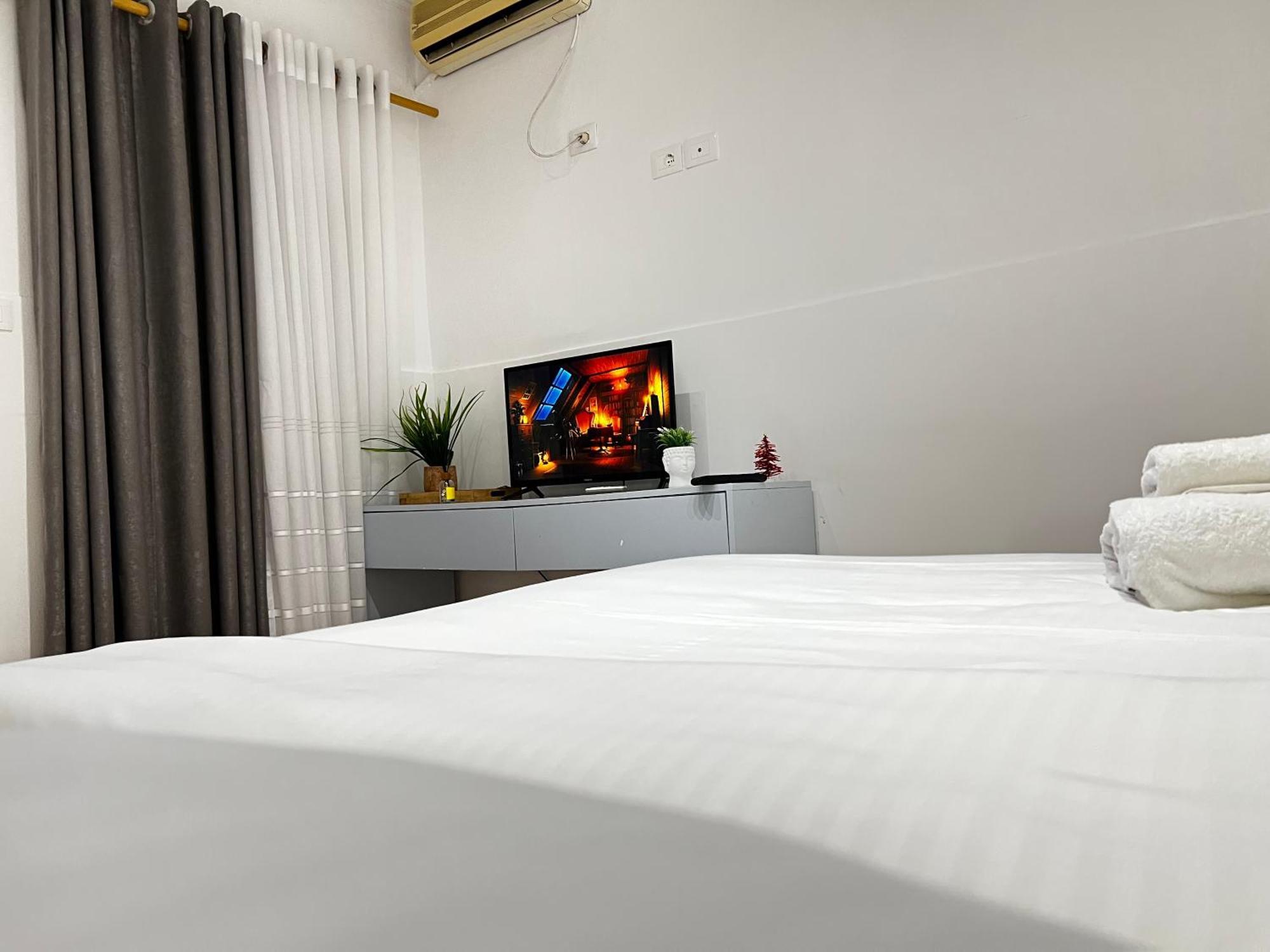 Tirana Square Hotel Buitenkant foto